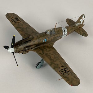 1:48 scale Macci C.205 Veltro scale model professionally built