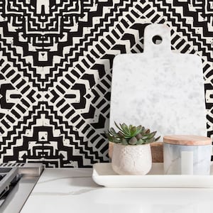 Wallpaper Peel and Stick Wallpaper Removable Wallpaper Home Decor Wall Art Wall Decor Room Decor / Black Geometric African Wallpaper - C377