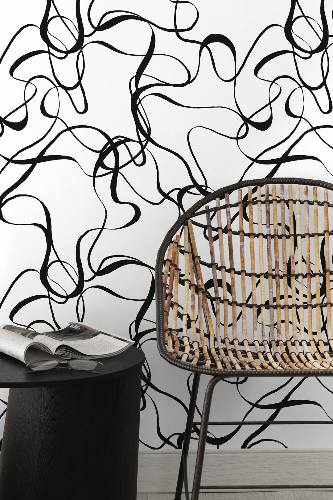 Black and White Lines Abstract Wallpaper / Peel and Stick Wallpaper