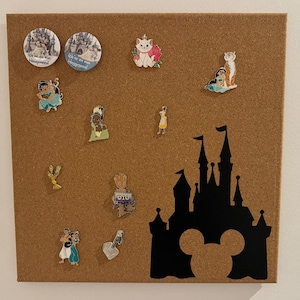 Personalised Pin Display Board – Collecting and Trading Storage – Cork Board for Pins & Badges