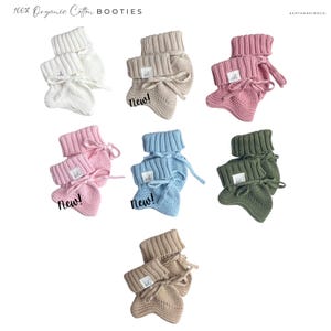 Newborn Booties-Newborn Knitwear, Birth Announcement Outfit, Baby Shower Gift 0-6 mos, knit booties, baby booties, baby gift
