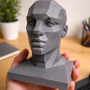 Low Poly Head STL | Geometric Human Bust 3D Print File | Modern Sculpture STL | Minimalist Face Model | Abstract Art Decor STL