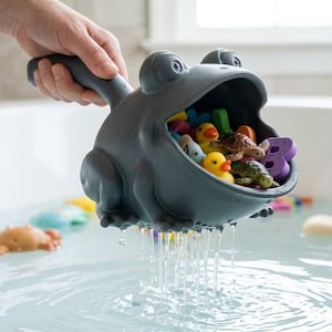 Frog Bath Toy Scoop STL File | Cute Drain Basket & Water Strainer 3D Print Model | Kids Bath Organizer | Functional Bathroom Storage