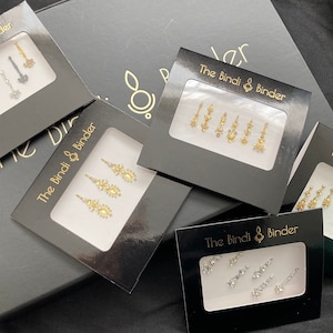 Långa metalliska bindor med uttalande