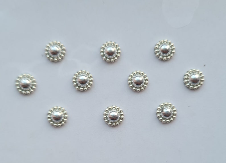 Gold/Silver Classic Bindi Silver