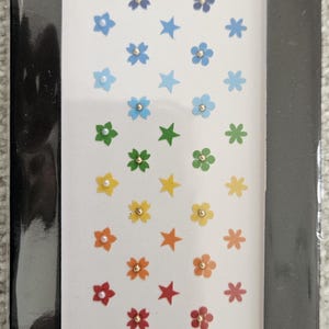 Maza - Eine lustige, schrullige Packung bunter Bindis