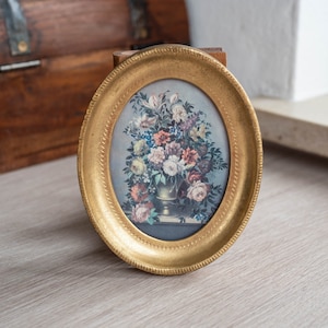 Antique oval frame Gold wall frame Gilt wooden photo frame Oval wood frame