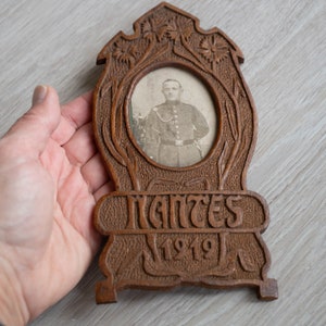Antique tramp art frame - Black forest carved wood frame - Trench folk art