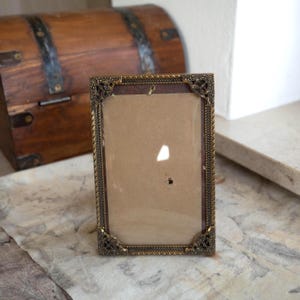 Сonvex glass frame antique - Small wall photo frame - Tiny square bubble glass picture frame - Ornate floral victorian decor