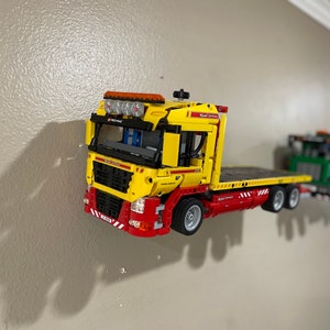 Wall Mount for LEGO® Technic 8109 Flatbed Truck