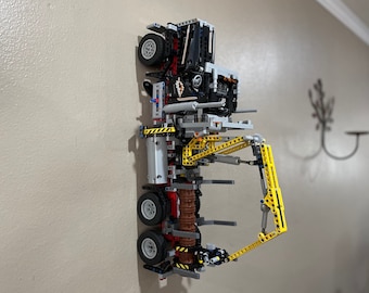 Vertical Wall Mount for LEGO® Technic 9397 Logging Truck