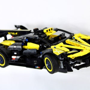 Wall Mount for LEGO® Technic™ 42151 Bugatti Bolide