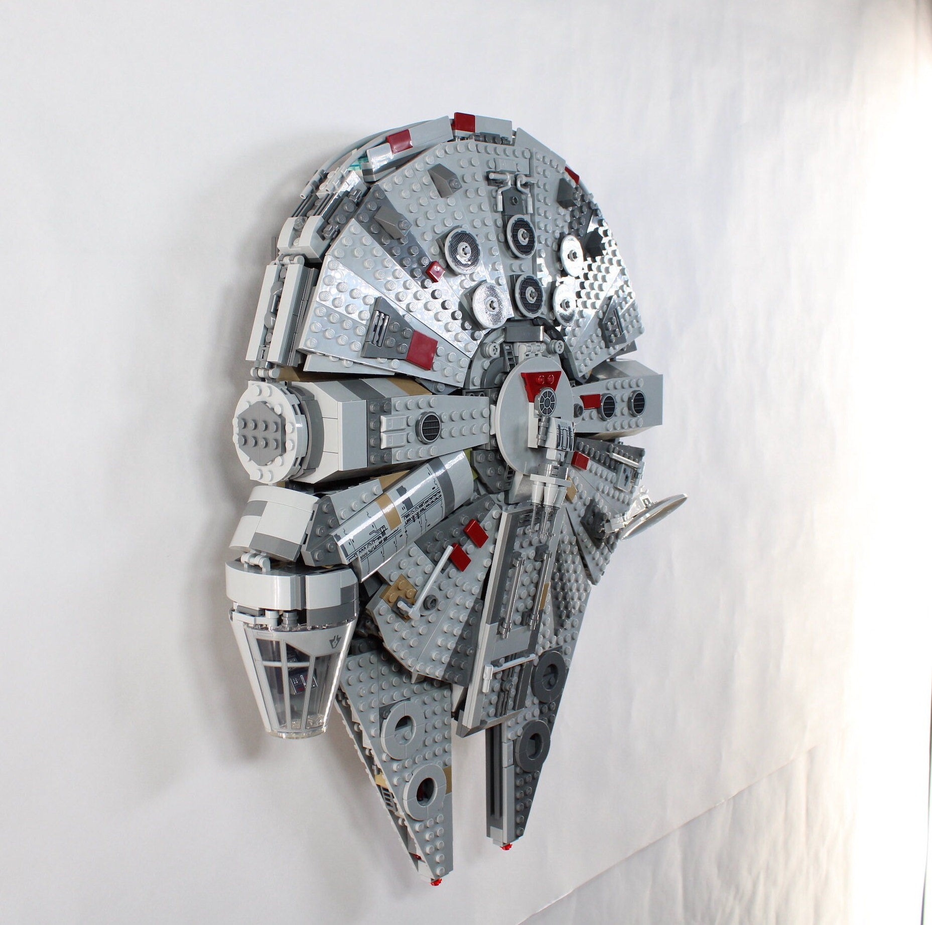Wall mount lego millennium falcon sales