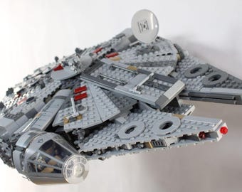 Wall Mount for LEGO® Star Wars Millennium Falcon (75212, 75105, 7965, 75389, 75257)