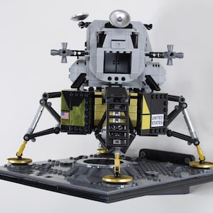 Wall Mount for LEGO® Creator 10266 NASA Apollo 11 Lunar Lander