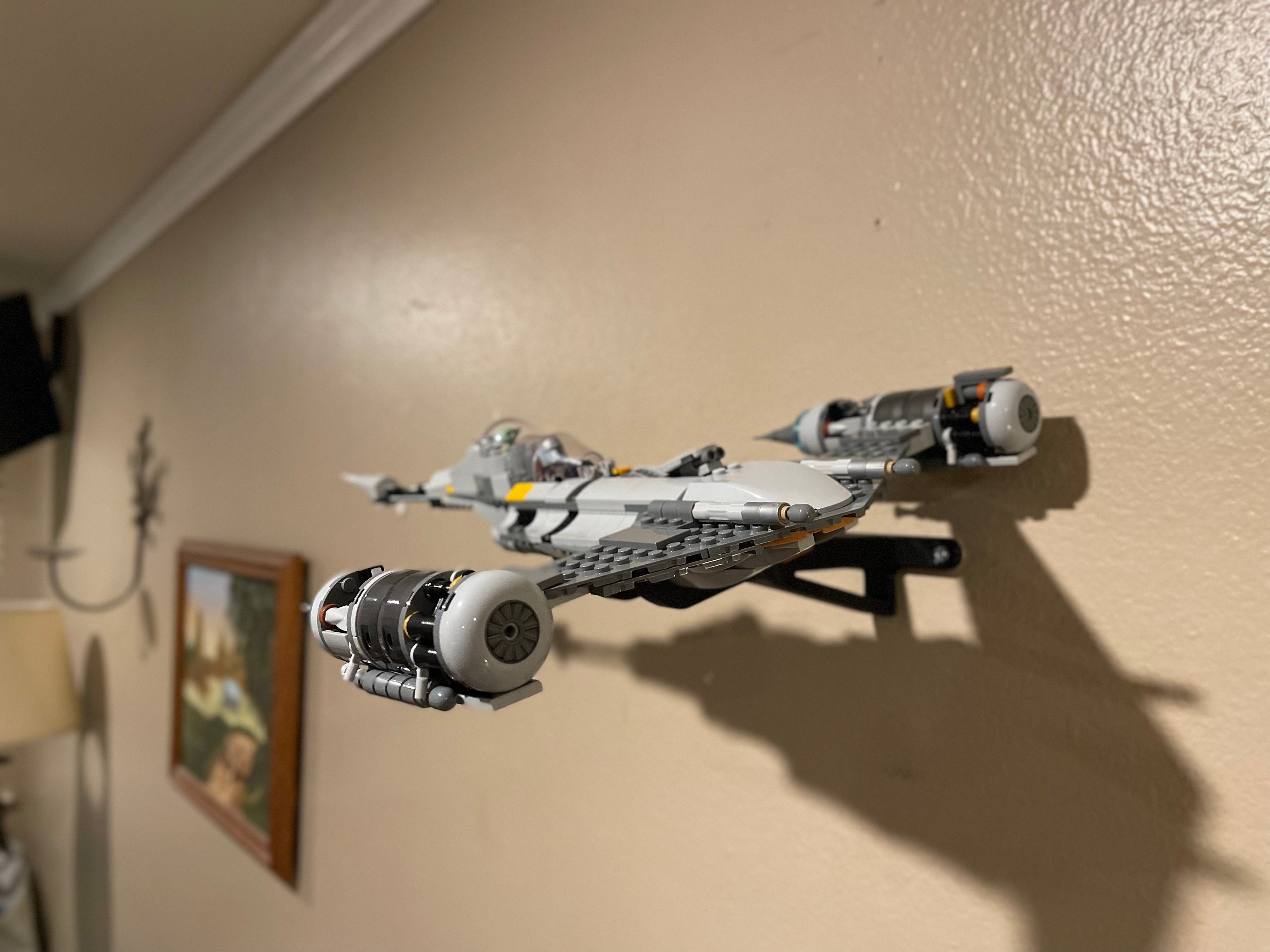 Wall Mount for LEGO® Star Wars 75021 Republic Gunship™ -  Israel