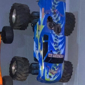 Wall mount for Traxxas T-Maxx