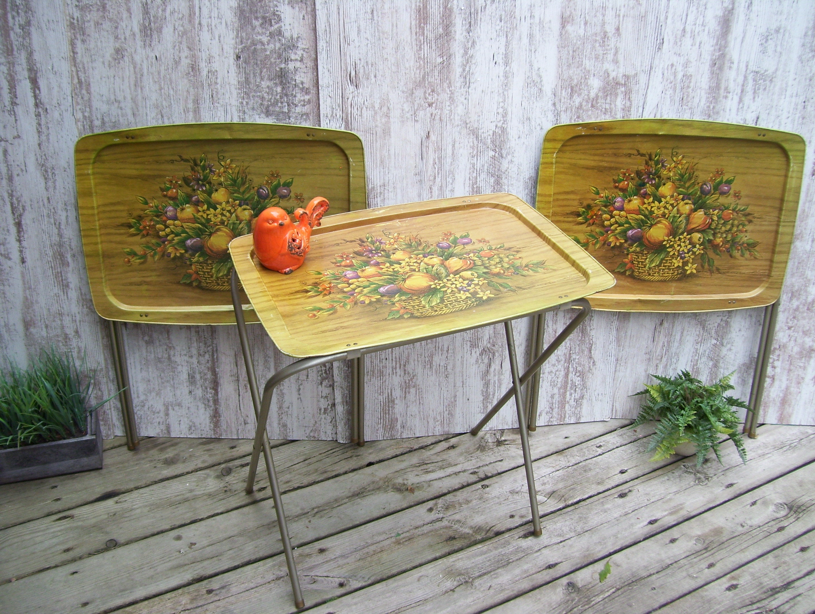 4 Lavada Metal TV Trays Basket Fruit Floral Faux Wood Grain Etsy