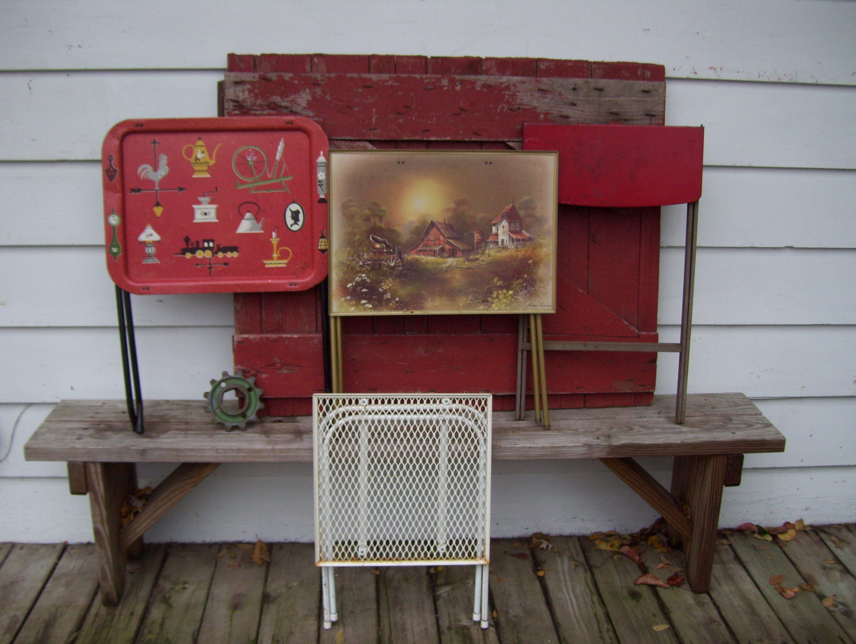 Red tv trays deals