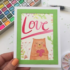 Biglietto di auguri realizzato a mano "Love" Orso con cuore greeting card
