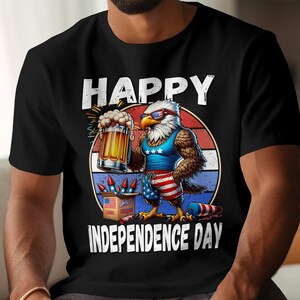 Camiseta del Día de la Independencia de EE. UU., Águila americana patriótica sosteniendo cerveza, camiseta con la bandera del águila americana, camiseta del águila del 4 de julio, camiseta para amantes de la cerveza.