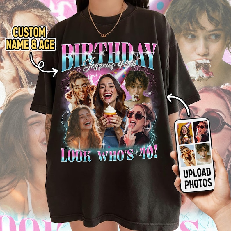 Op de afbeelding: Zwart T-shirt met een gepersonaliseerd verjaardagsontwerp. Het shirt toont het woord "BIRTHDAY" in roze en blauw, de naam "Jessica's 40th" en de zin "LOOK WHO'S 40!". Het ontwerp bevat meerdere foto's.