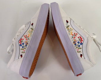 Custom converse and vans low tops • Vans embroidered flower and tree shoes • Vietnamese handmade shoes • converse vans chuck Taylor 1970s