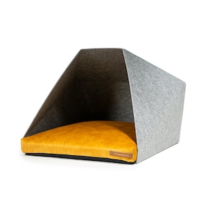 Modern cat cave PetPocket by Rexproduct, dog kennel ecological, washable cat shelter, scratching resistant, light gray and yellow