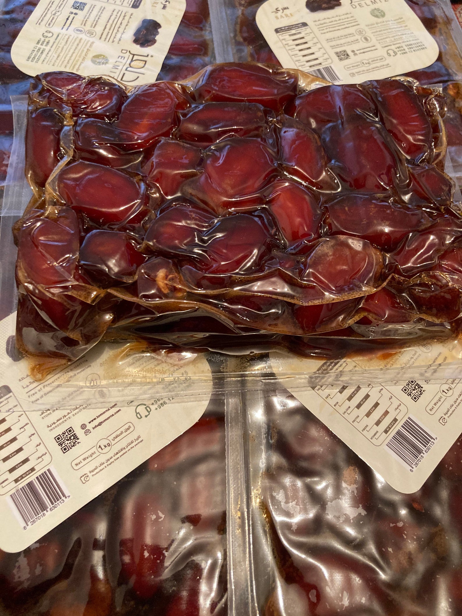 Dates from Saudi Arabia dates saudi dates madinah dates Etsy