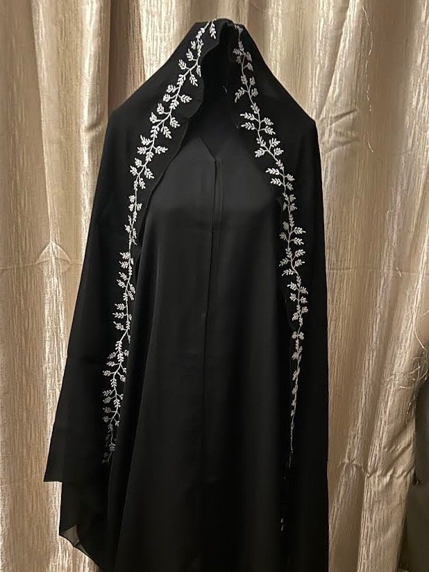 al hijab abaya