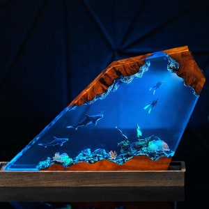 Lamp scuba diver ocean, shark lamp resin, epoxy resin wood, custom resin epoxy lamp, blue ocean lamp, Handmade table lamp, christmas gift