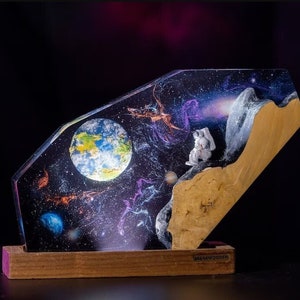 Space Galaxy Resin and Wood Night Light, Interstellar Epoxy Lamp, Astronaut Resin Wood Art Lamp, Custom Spacecraft Night Light, Gift For Him