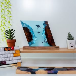 Scuba Diving Resin Lamp, Blue Ocean Table Lamp, Custom Night Light, Epoxy Resin Wood Lamp, Hom Decor Lamp, Handmade Gift for friend