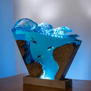 Lamp scuba diver ocean, Ray lamp resin, epoxy resin wood, custom resin epoxy lamp, blue ocean lamp, table lamp resin wood, shark epoxy lamp