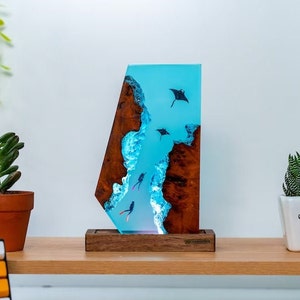 POLYGON DEEP Ray sea,night light,table lamp,custom night light,epoxy lamp,resin lamp,resin night light,epoxy resin lamp,Gift for friend