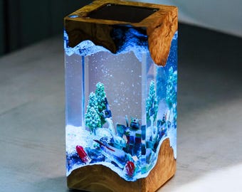 Lampa specialanpassad harts, Gundam-hartsnattlampa, nattlampa i trä, vit hartsepoxi, snöepoxihartslampa, julklapp, art déco-diorama