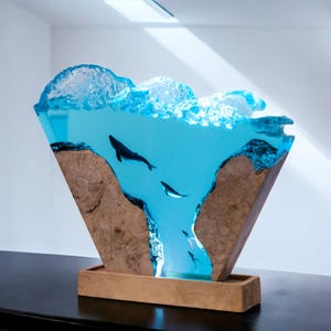 Lamp scuba diver ocean, Ray lamp resin, epoxy resin wood, custom resin epoxy lamp, blue ocean lamp, table lamp resin wood, shark epoxy lamp