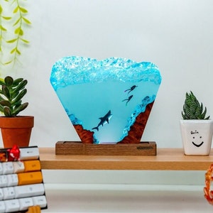 Scuba Diving Resin Lamp, Blue Ocean Table Lamp, Custom Night Light, Epoxy Resin Wood Lamp, Hom Decor Lamp, Handmade Gift for friend
