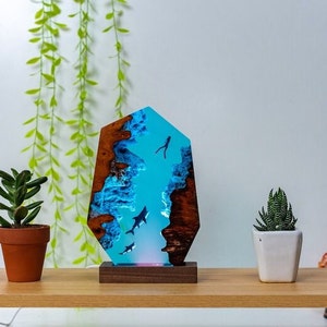 POLYGON Animal Nightlight LED SHARK Bedside Lamp-Deep Sea Animal Light Personalized Night Light- Resin Wood Art Lamp Epoxy Resin Lam