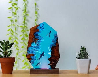 POLYGON Animal Nightlight LED SHARK Bedside Lamp-Deep Sea Animal Light Personalized Night Light- Resin Wood Art Lamp Epoxy Resin Lam