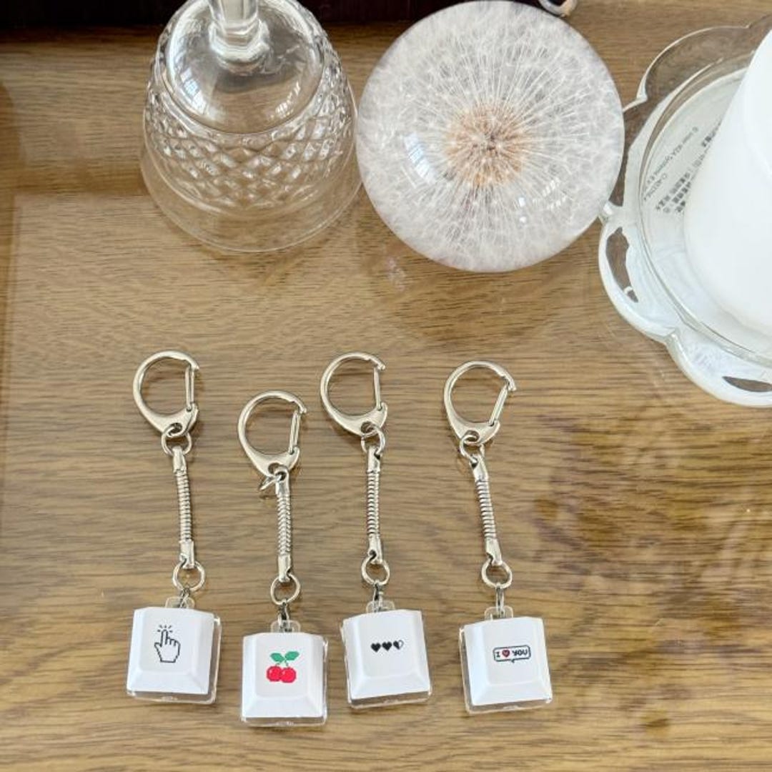 Clickable Key Chain Retro Pixel Keycap Keychain – Clickable Light-up Computer Icon Charm - Etsy