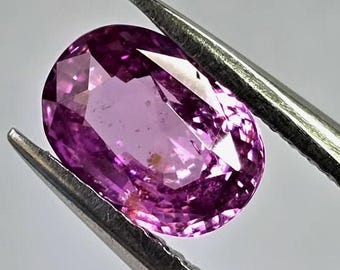 Natural Vivid Pink Sapphire 2.03cts Ceylon