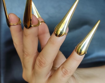 Long Armor Knuckle Ring: Stiletto Vampire Finger Claws, Gothic Jewelry