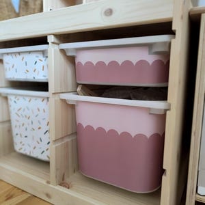 Pegatinas festoneadas TROFAST de IKEA, vinilos decorativos TROFAST de IKEA, pegatinas Trofast de Ikea, pegatinas para sala de juegos Trofast, decoración para sala de juegos, pegatinas de almacenamiento SC1 de Ikea.