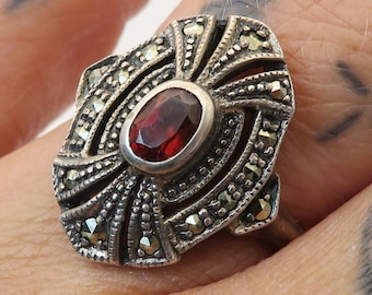 Vintage sterling silver marcasite garnet ring