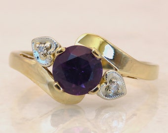 Anello vintage con cuori in oro 10k e diamanti