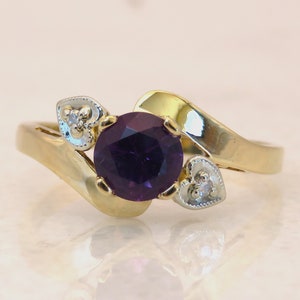 Vintage 10k Amethyst and Diamond hearts ring