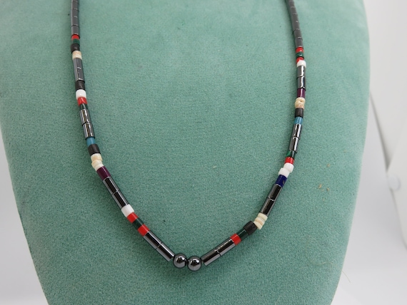 Collier Vintage En Pierre D'Hématite – Gris Métallisé – Pierre Naturelle – Occasion