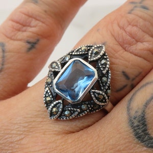 Vintage sterling silver marcasite crystal ring