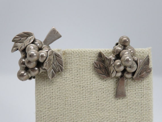 vintage Mexican sterling silver grapes clip on ea… - image 2
